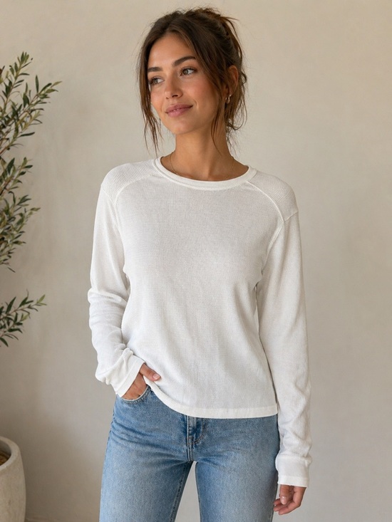 Vince Tops - Vince White Waffle Knit Long Sleeve Top Size M Lightweight Crew Neck